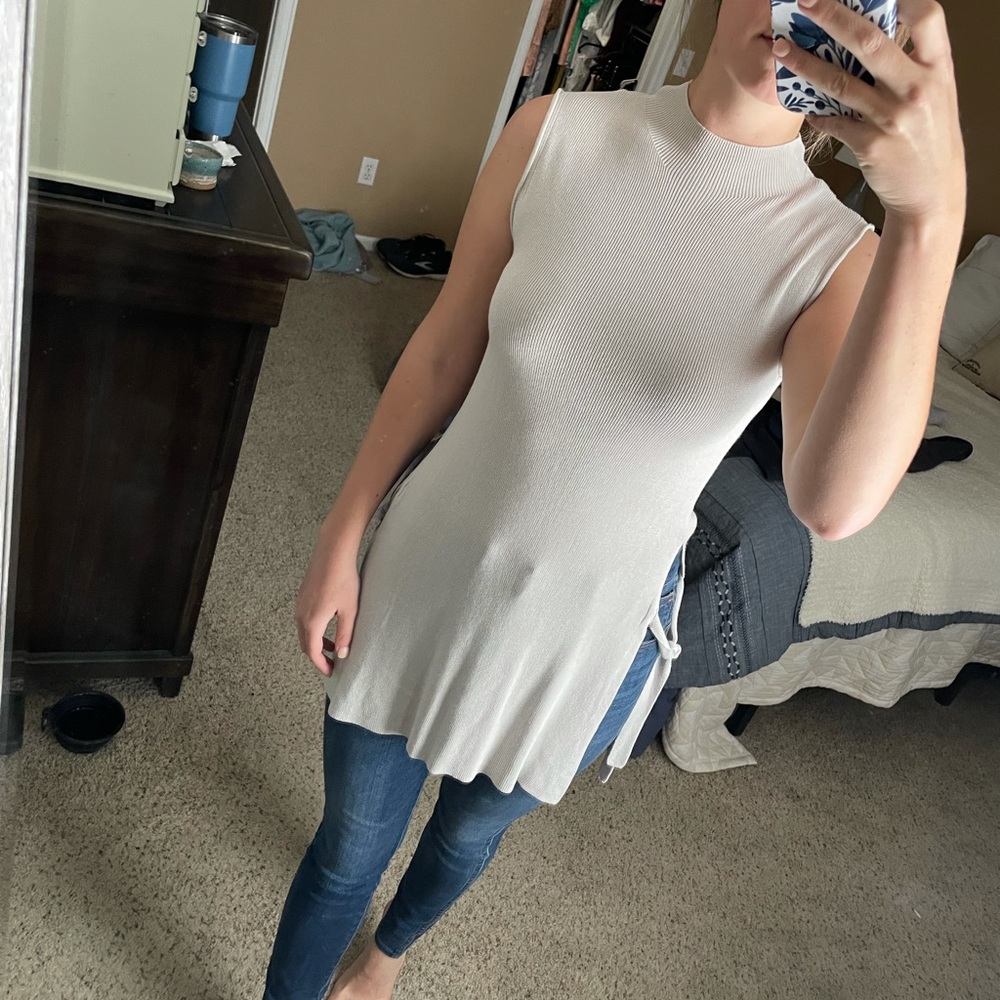 Prologue grey top size XS. Never been worn!